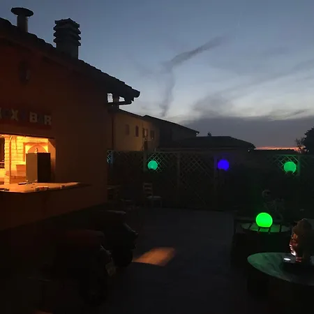 Casa Particular Bed & Breakfast *